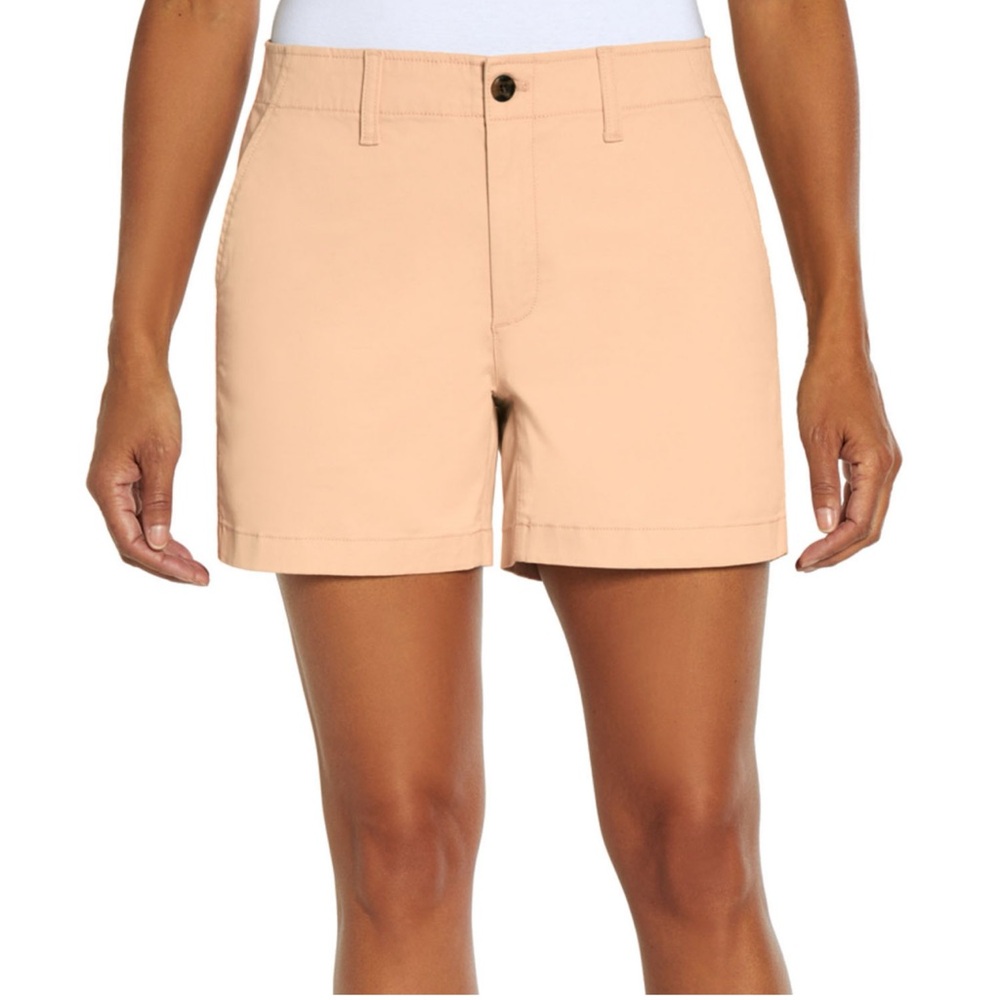 GAP Women's Classic 5" Inseam Mid Rise Short - Peachy Parfait